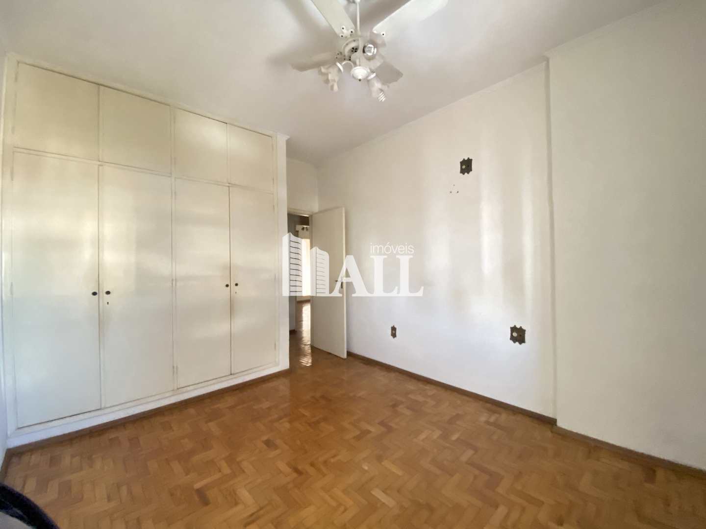 Apartamento à venda com 3 quartos, 113m² - Foto 6