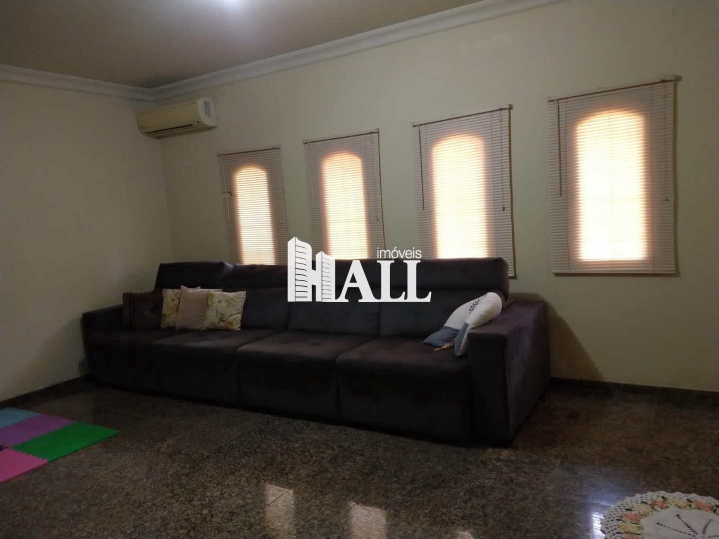 Casa com 3 quartos à venda, 280m² — foto 15 de 16