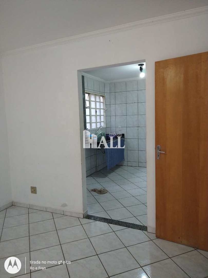 Apartamento à venda com 2 quartos, 65m² - Foto 2