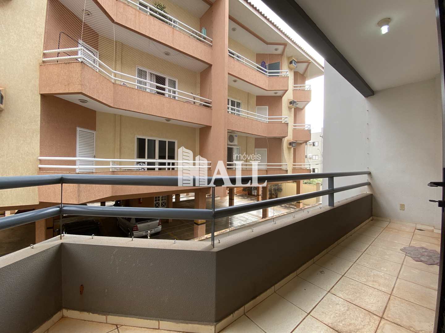 Apartamento à venda com 3 quartos, 150m² - Foto 3