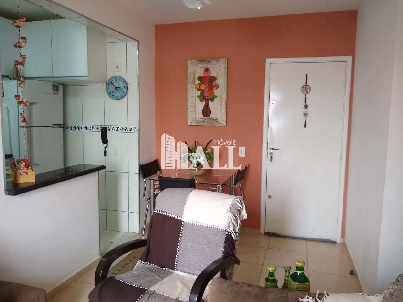 Apartamento à venda com 2 quartos, 71m² - Foto 1