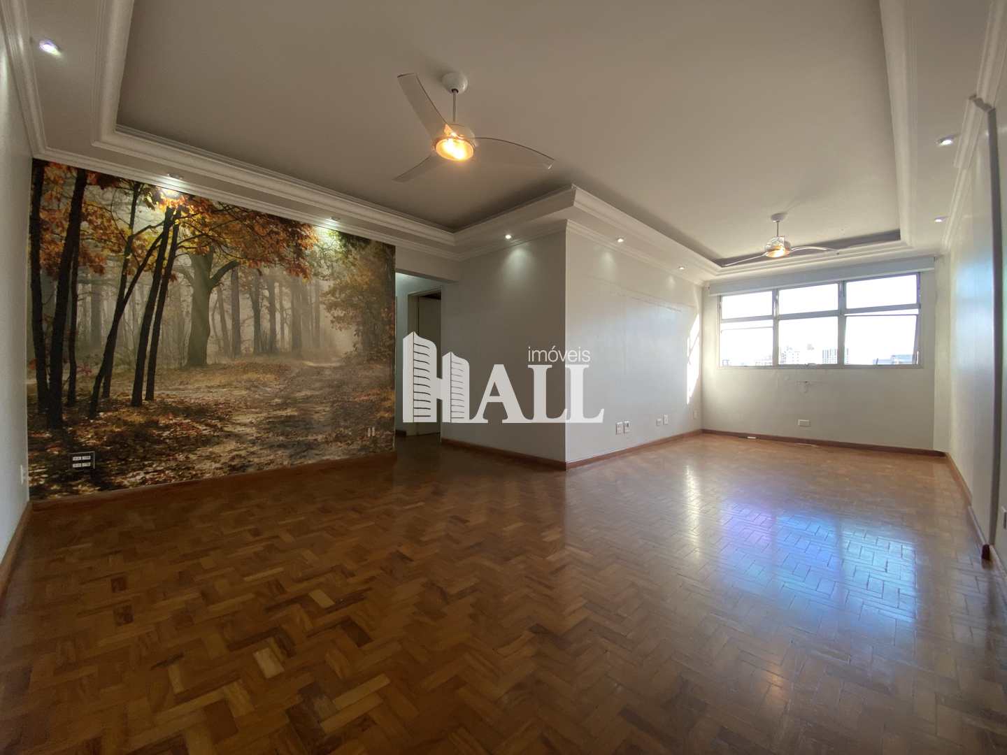 Apartamento à venda com 3 quartos, 100m² - Foto 1