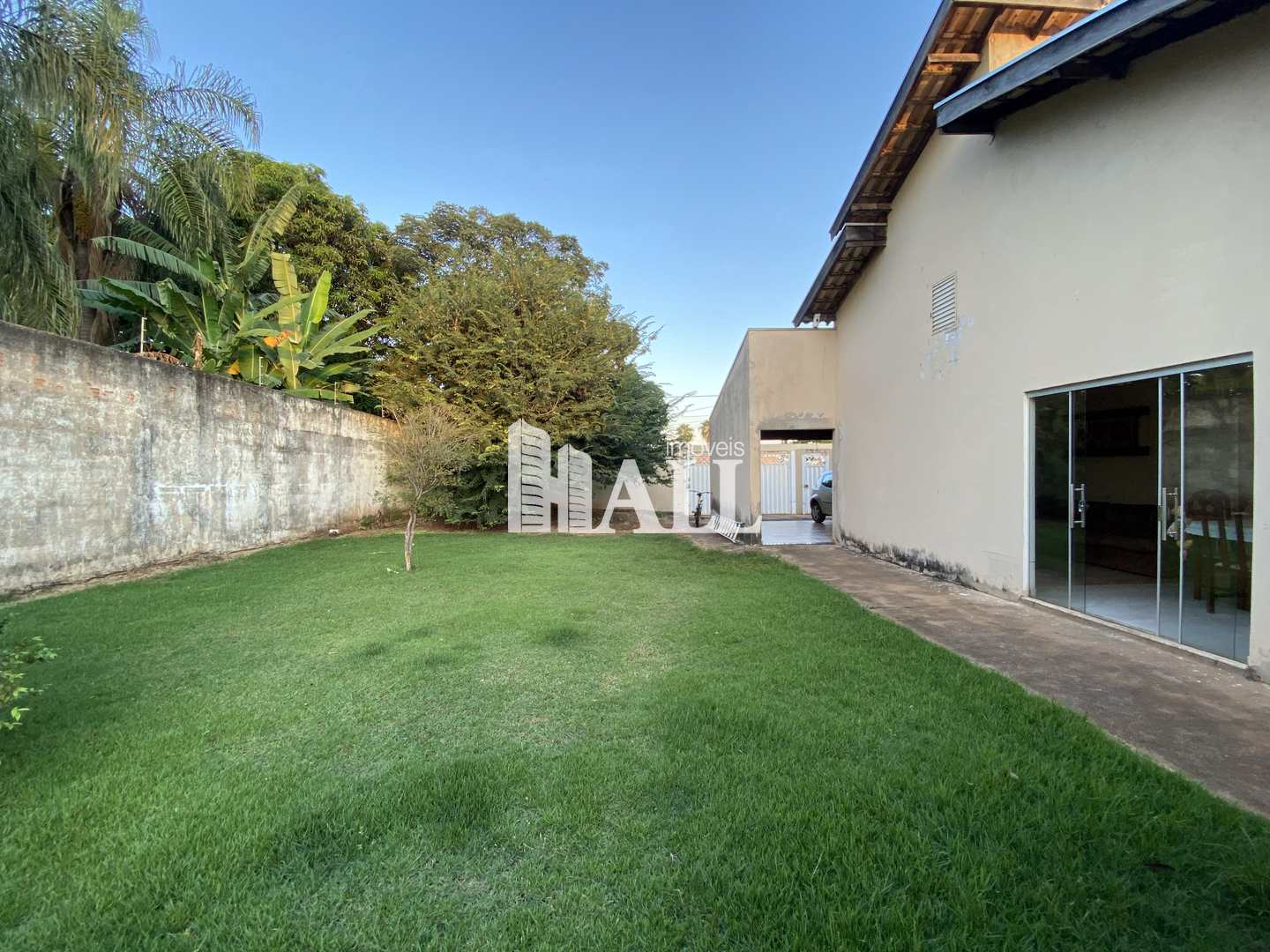 Casa à venda com 3 quartos, 194m² - Foto 14