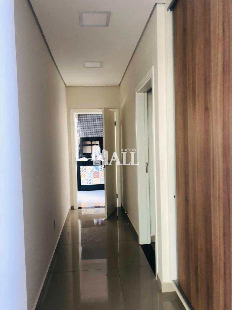 Casa com 4 quartos à venda, 487m² — foto 10 de 37