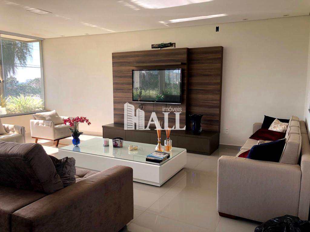 Casa com 4 quartos à venda, 487m² — foto 2 de 37
