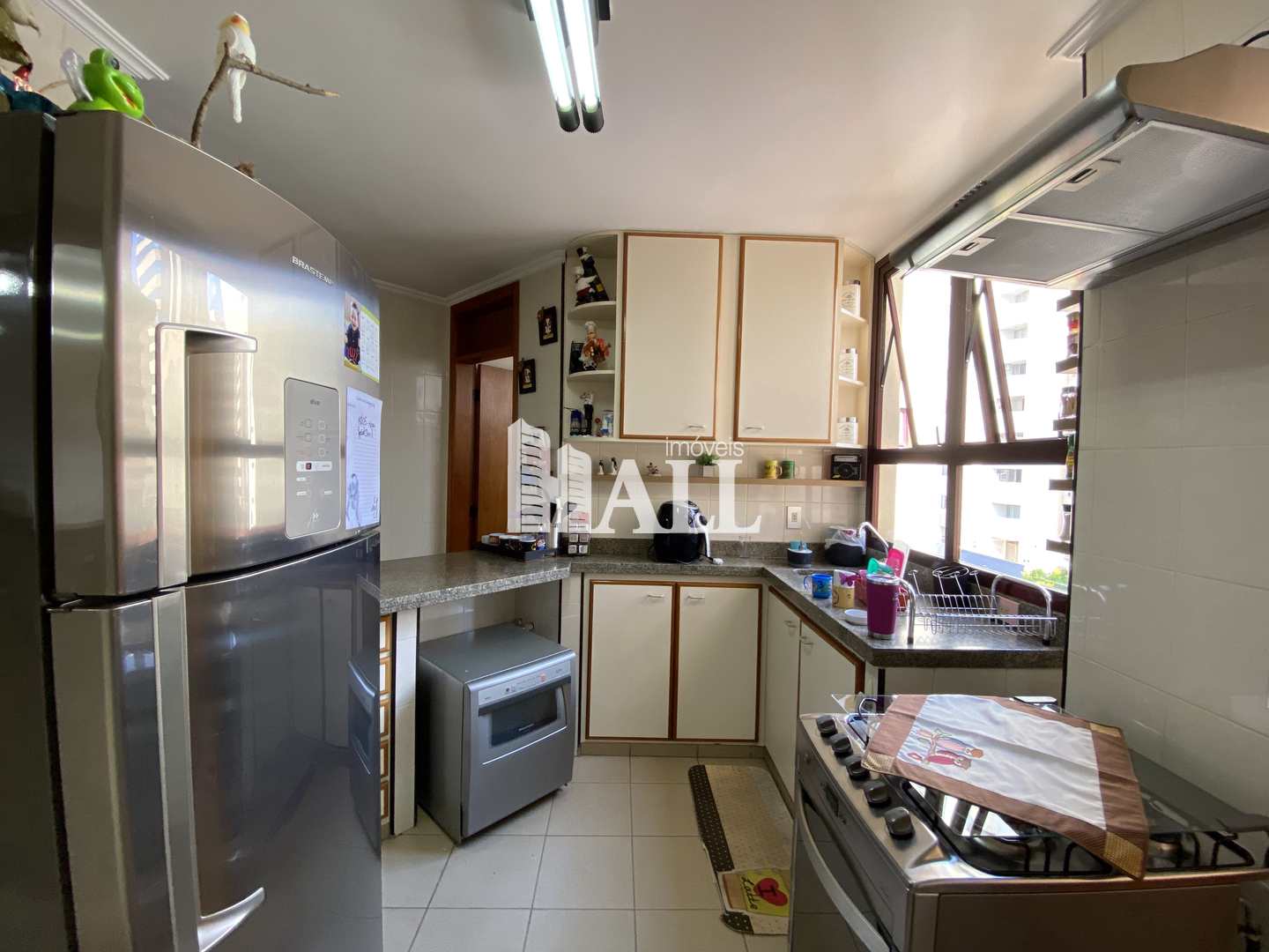 Apartamento à venda com 3 quartos, 133m² - Foto 13