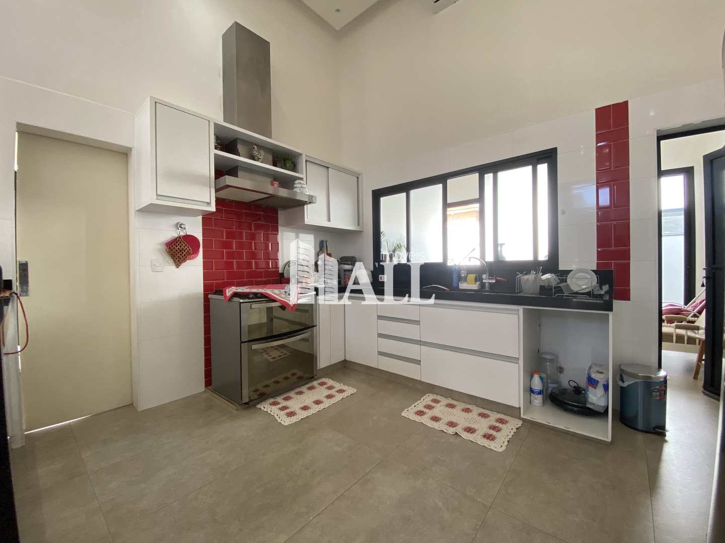 Casa à venda com 3 quartos, 230m² - Foto 5