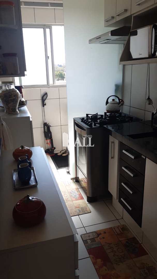 Apartamento à venda com 2 quartos, 82m² - Foto 3