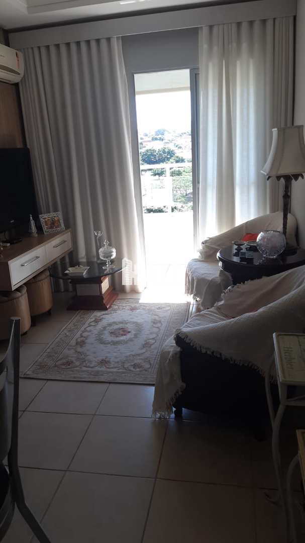 Apartamento à venda com 2 quartos, 82m² - Foto 1