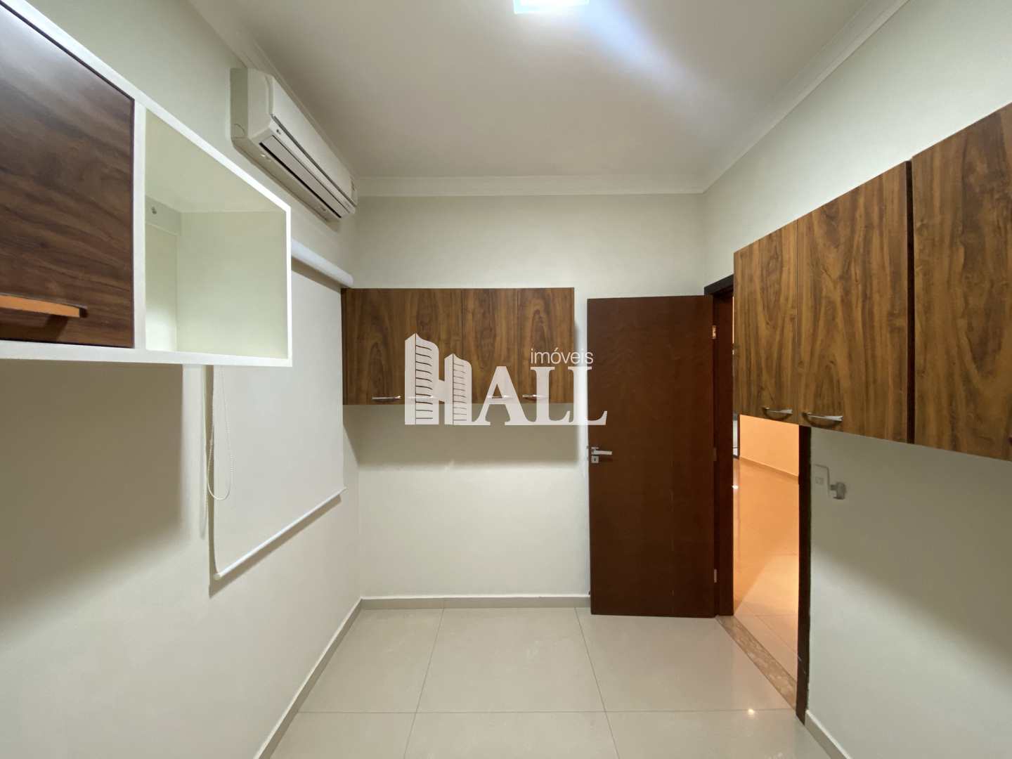 Casa de Condomínio à venda com 3 quartos, 261m² - Foto 9