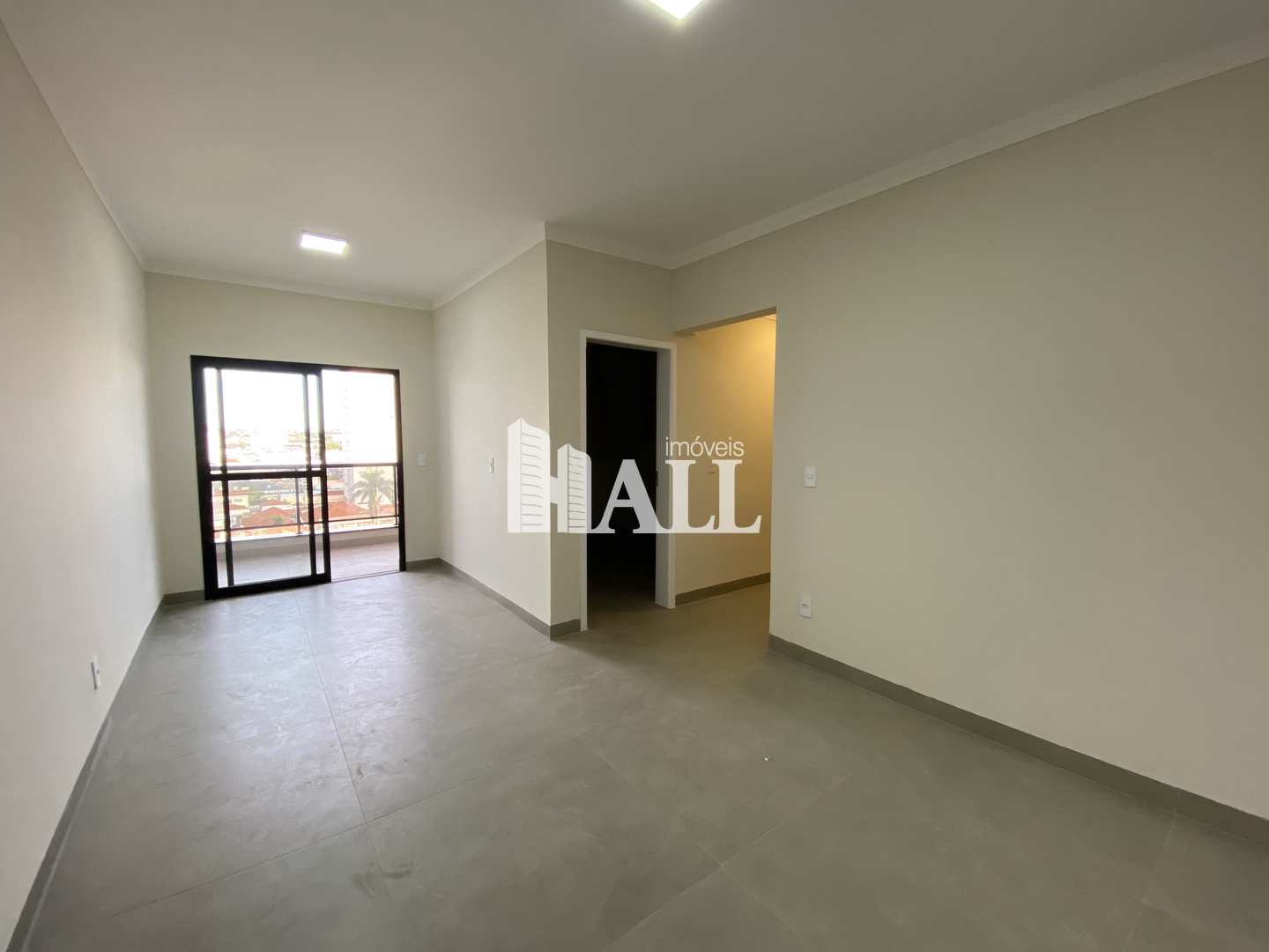 Apartamento à venda com 3 quartos, 78m² - Foto 1