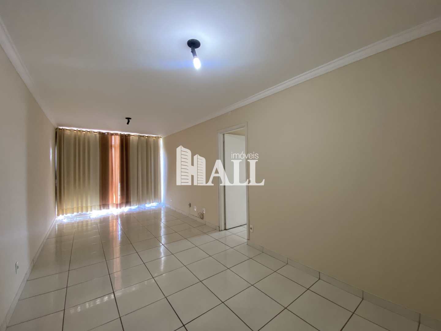 Apartamento à venda com 2 quartos, 80m² - Foto 1