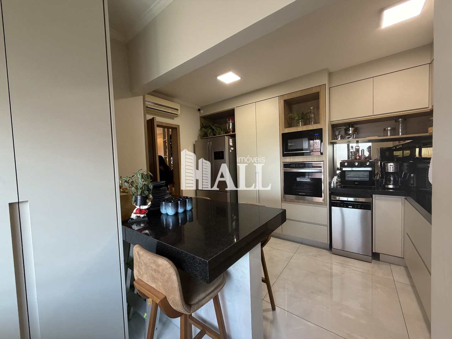 Apartamento com 3 quartos à venda, 134m² — foto 11 de 35