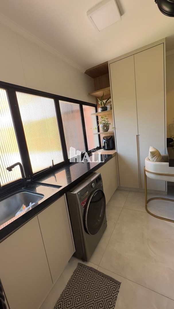 Apartamento à venda com 3 quartos, 134m² - Foto 19