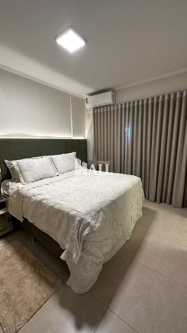 Apartamento à venda com 3 quartos, 134m² - Foto 20