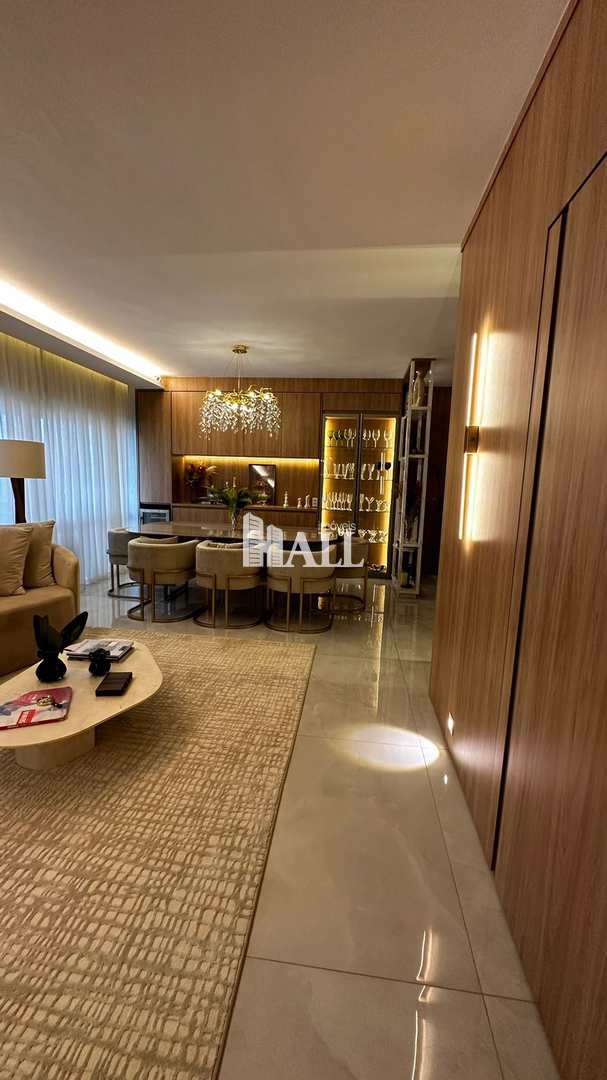 Apartamento à venda com 3 quartos, 134m² - Foto 3