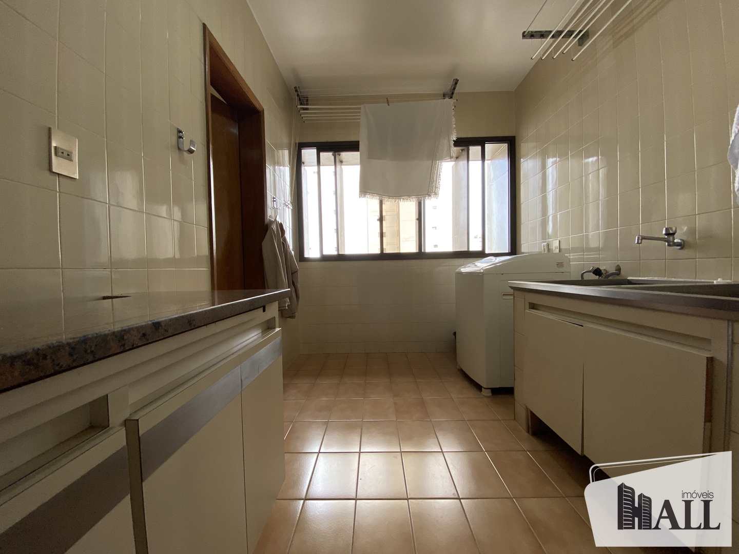 Apartamento à venda com 4 quartos, 239m² - Foto 11