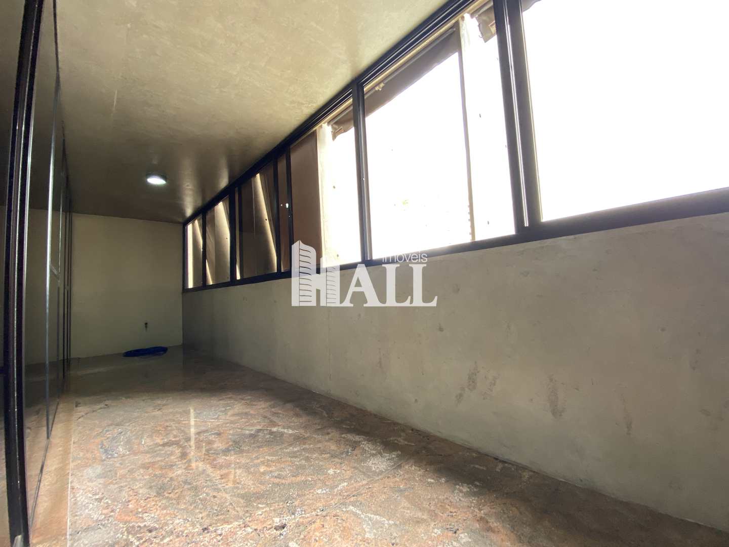 Apartamento à venda com 4 quartos, 239m² - Foto 4