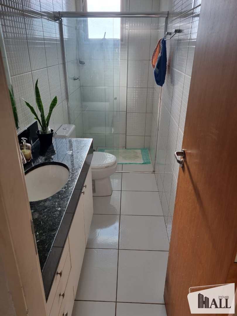 Apartamento à venda com 2 quartos, 200m² - Foto 3