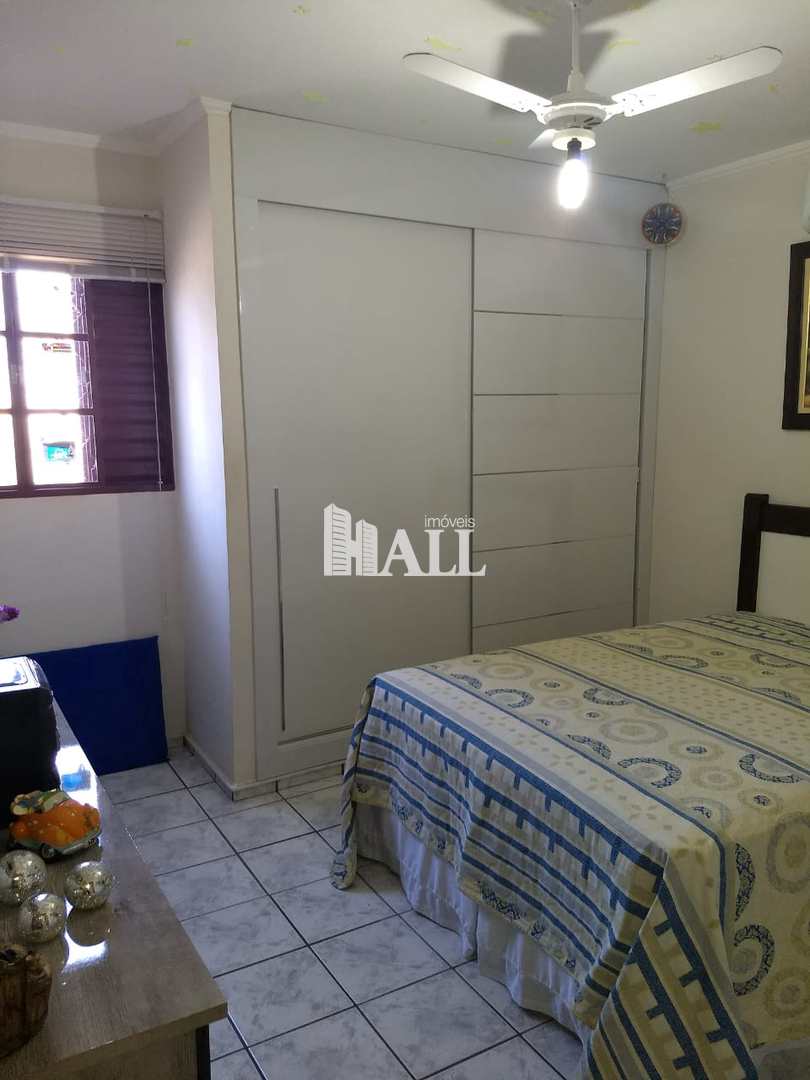 Apartamento à venda com 3 quartos, 94m² - Foto 3