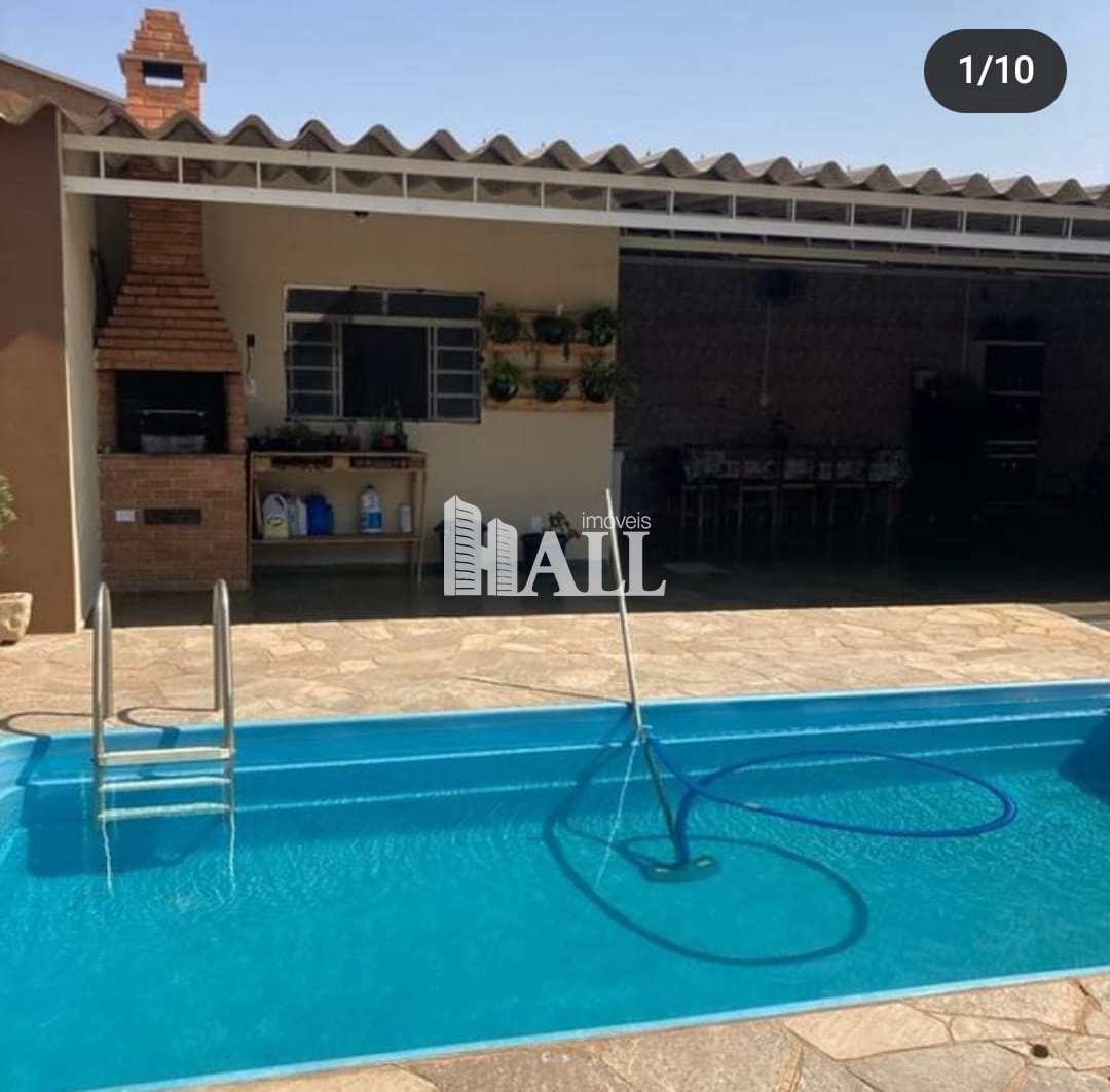 Casa à venda com 2 quartos, 230m² - Foto 1