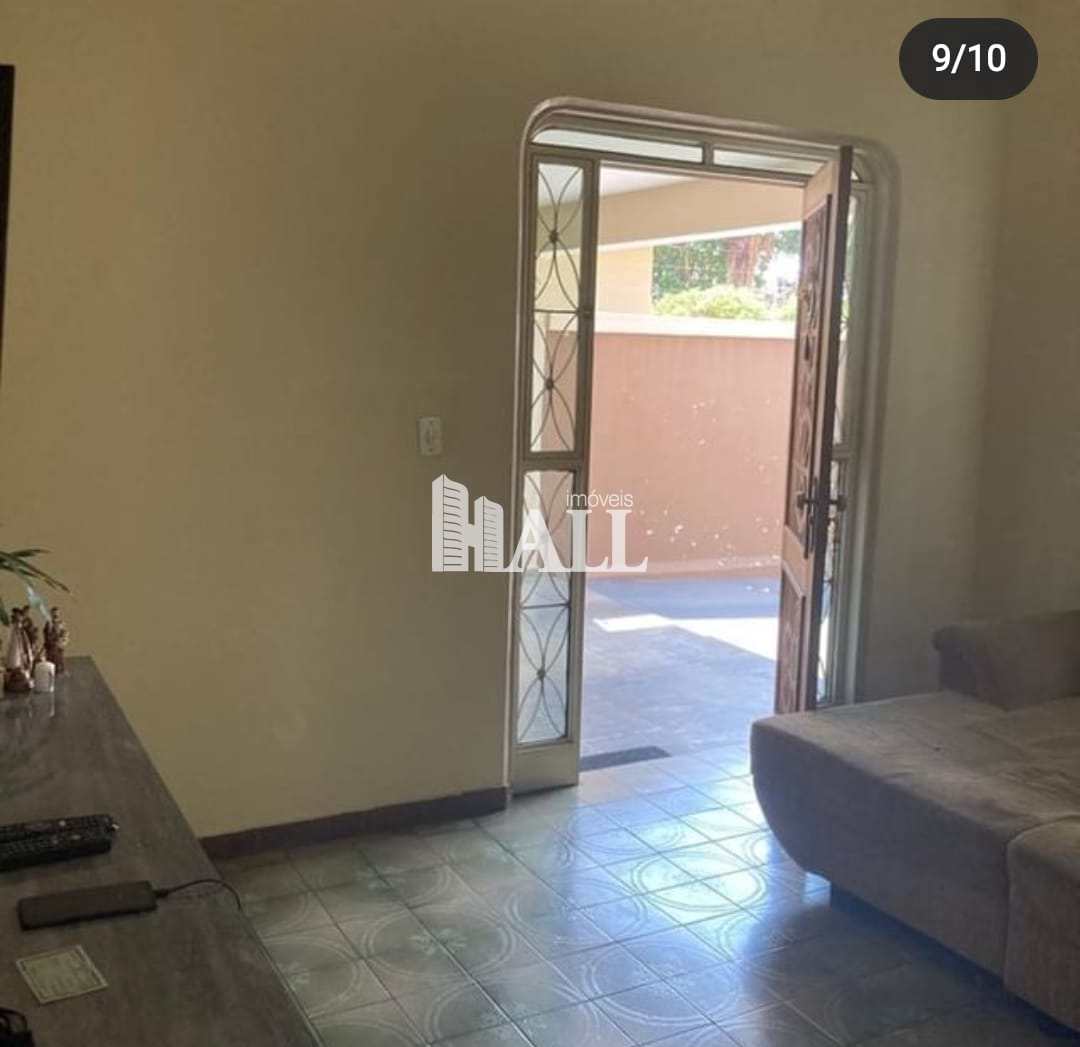 Casa à venda com 2 quartos, 230m² - Foto 3