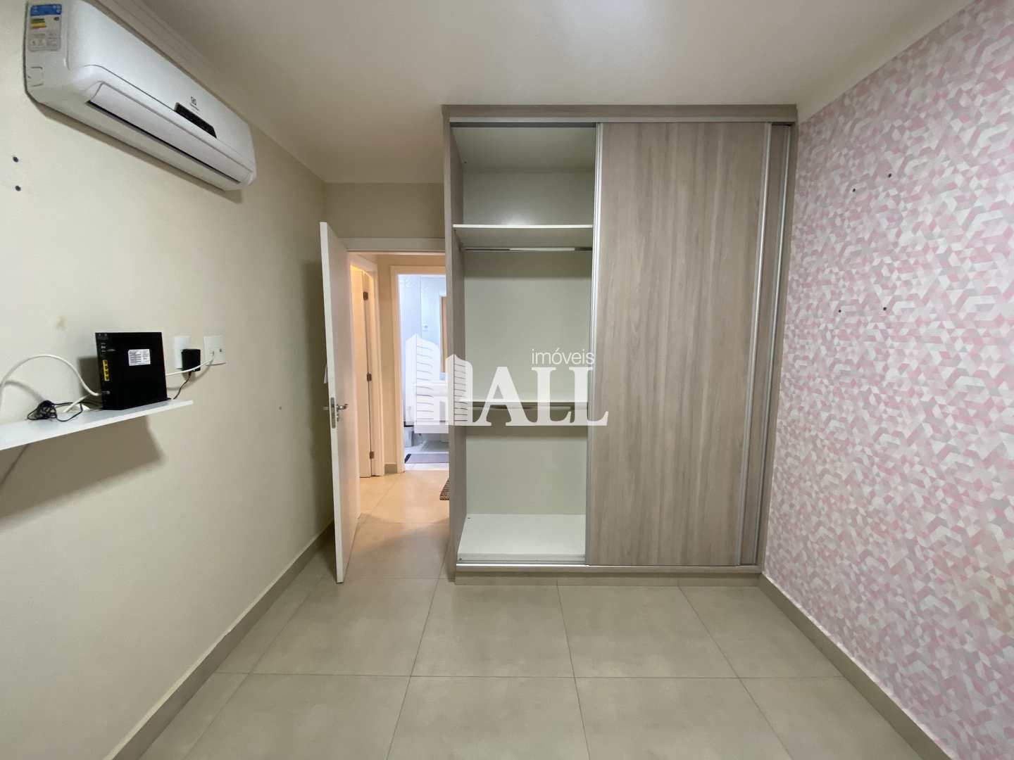 Apartamento à venda com 2 quartos, 77m² - Foto 9