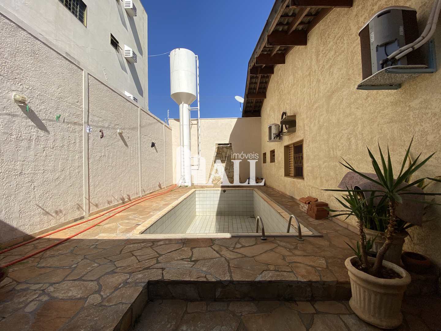 Casa à venda com 3 quartos, 236m² - Foto 6