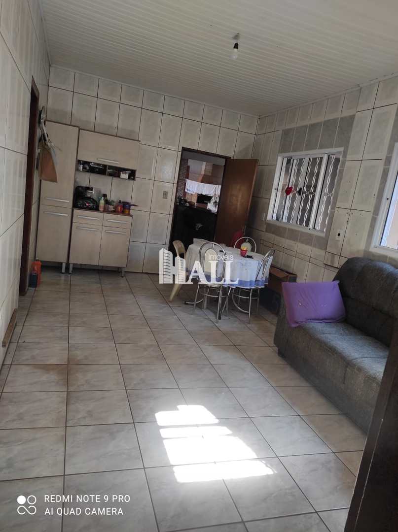 Casa à venda com 3 quartos, 220m² - Foto 8