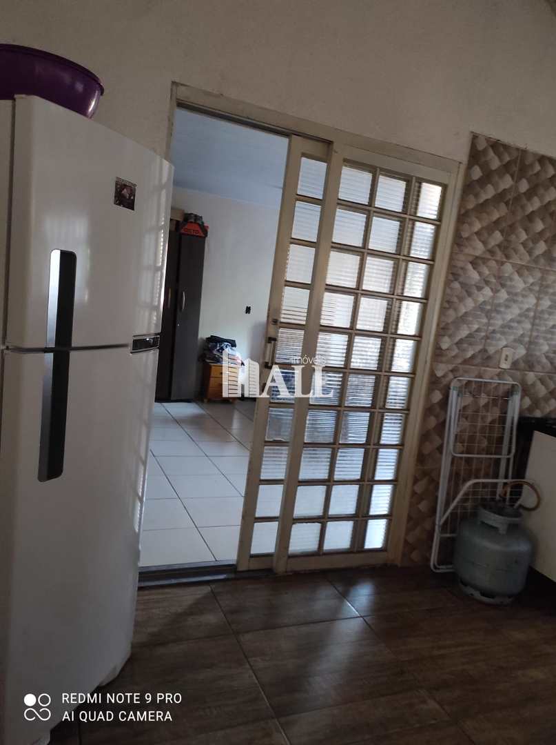 Casa à venda com 3 quartos, 220m² - Foto 5