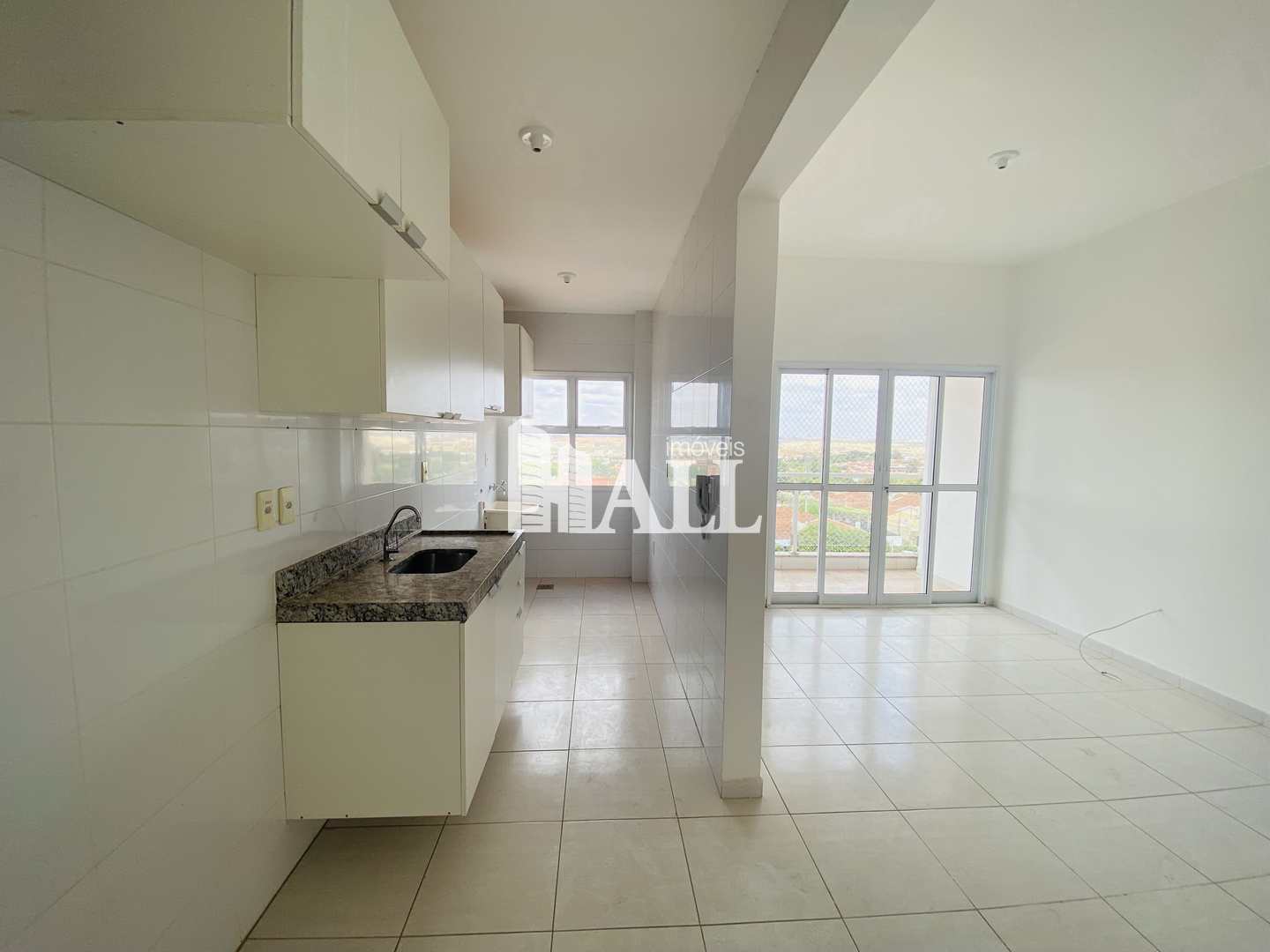 Apartamento à venda com 2 quartos, 70m² - Foto 14
