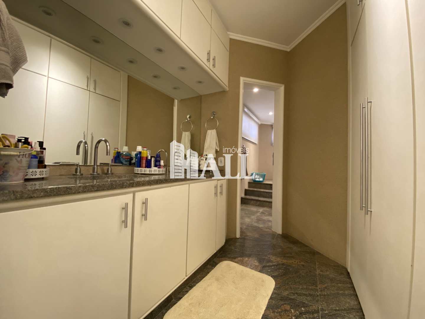 Apartamento à venda com 4 quartos, 260m² - Foto 18