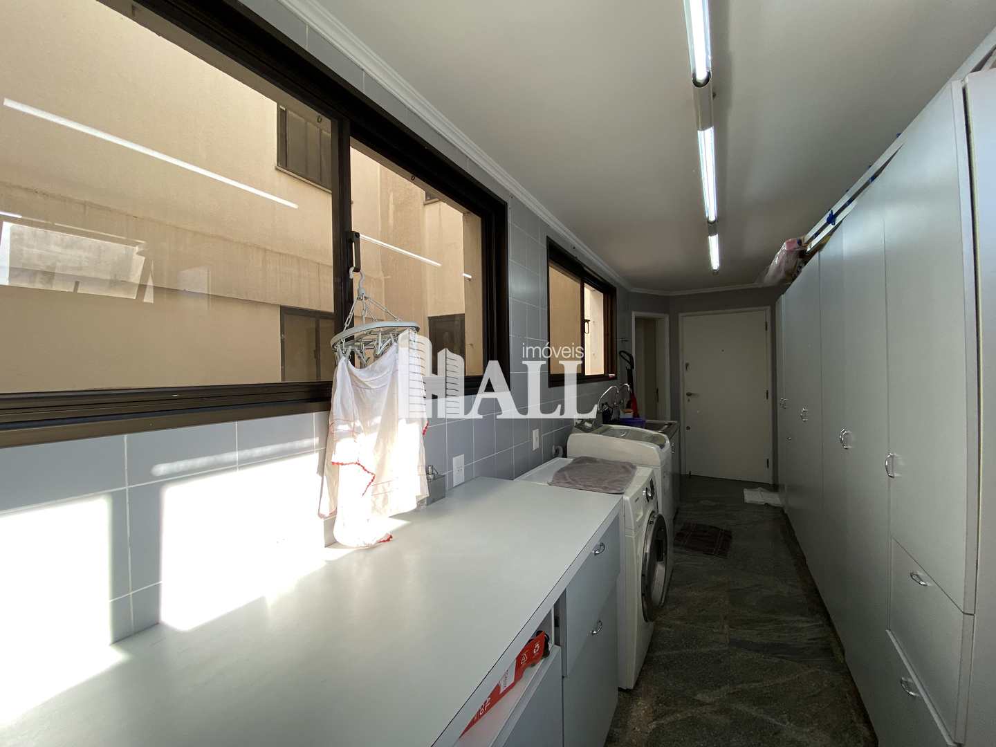 Apartamento à venda com 4 quartos, 260m² - Foto 8