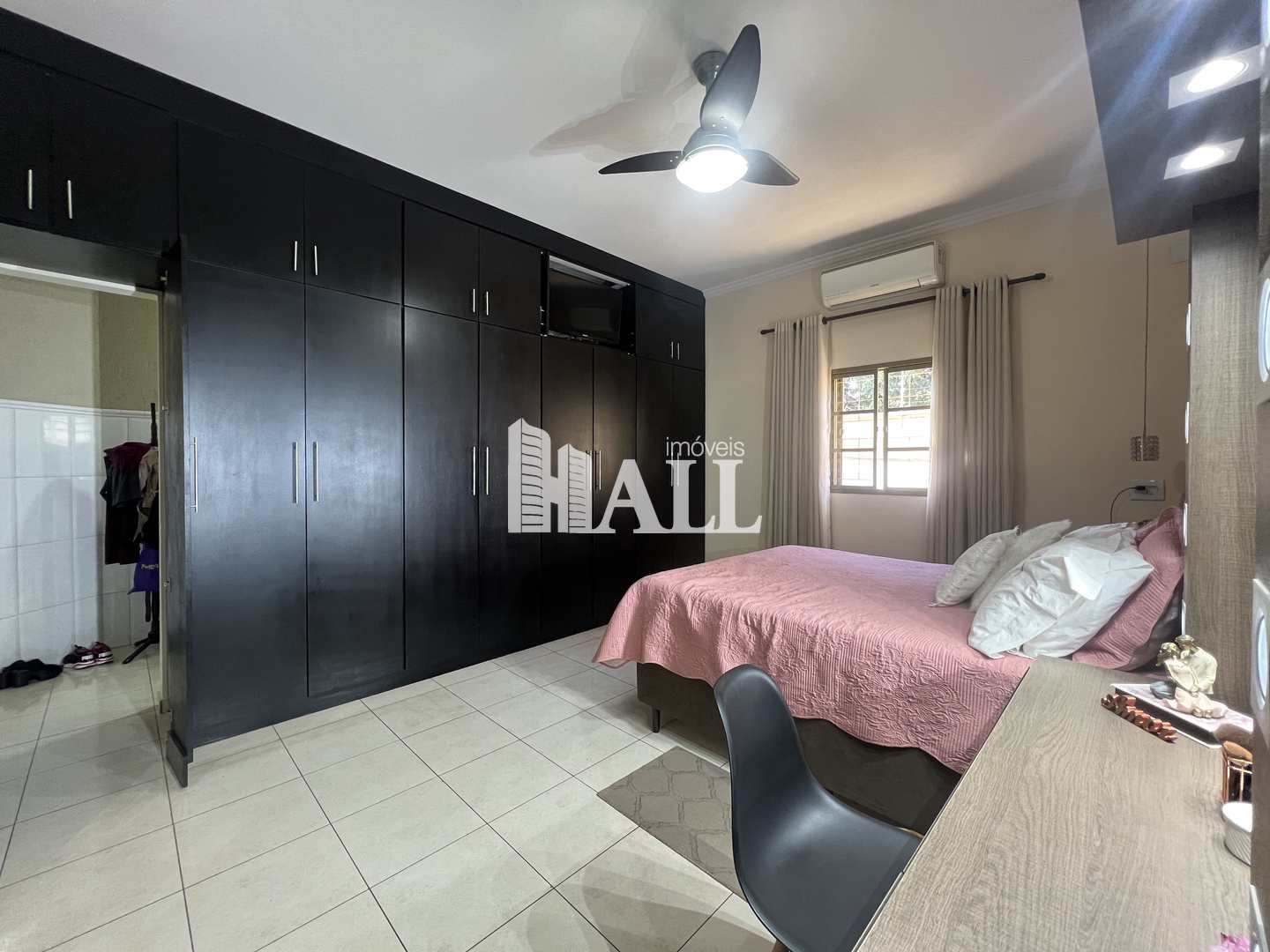 Casa à venda com 3 quartos, 250m² - Foto 15