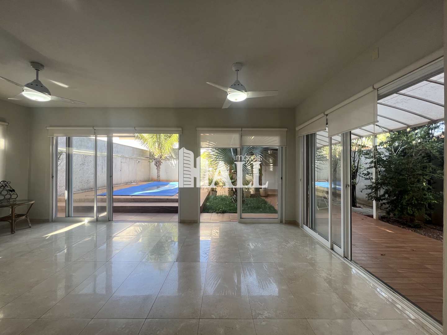 Casa de Condomínio à venda com 3 quartos, 240m² - Foto 26