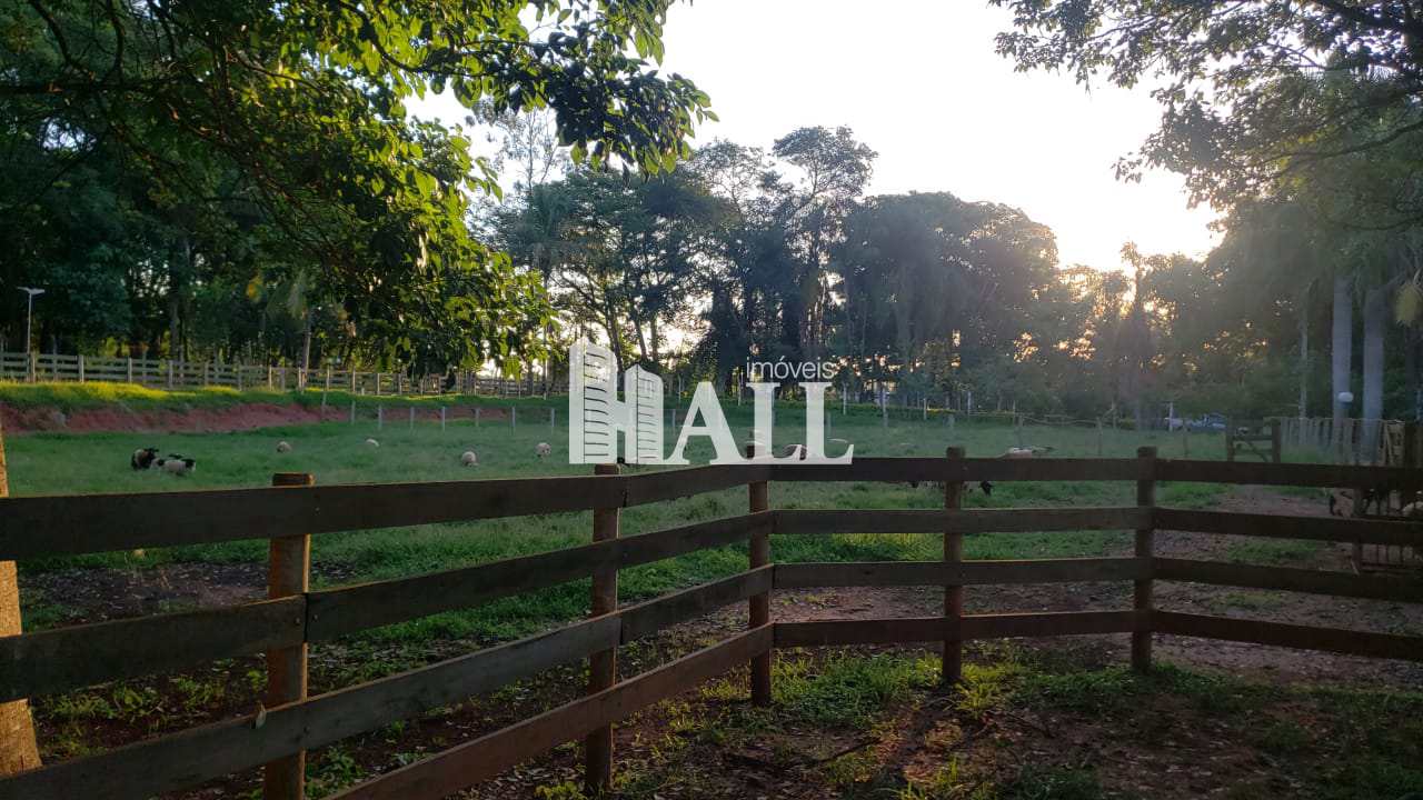 Fazenda à venda com 9 quartos, 72600m² - Foto 2