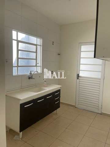 Casa à venda com 3 quartos, 104m² - Foto 2