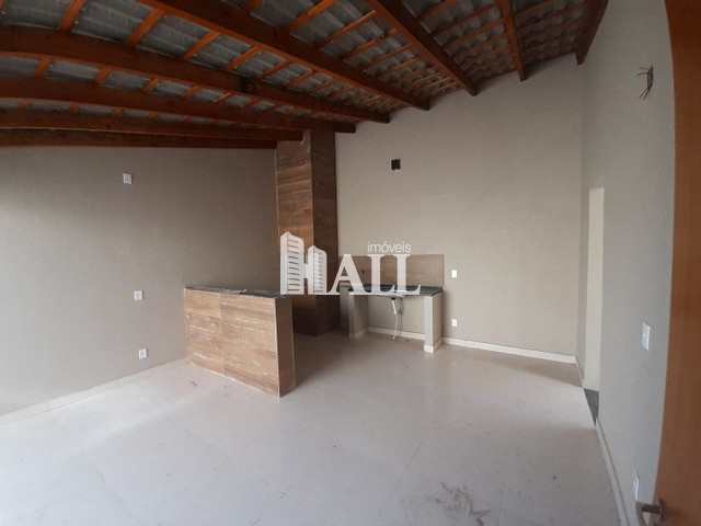 Casa à venda com 3 quartos, 130m² - Foto 2