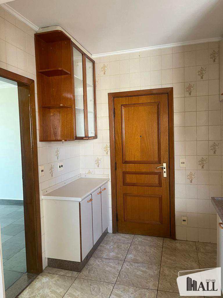 Apartamento à venda com 3 quartos, 110m² - Foto 8