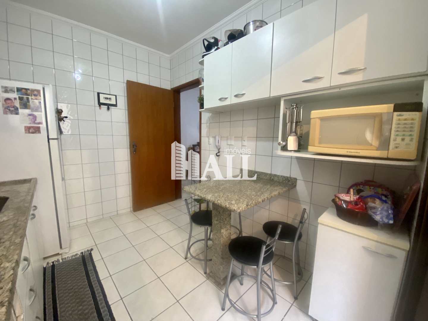 Apartamento à venda com 2 quartos, 70m² - Foto 10