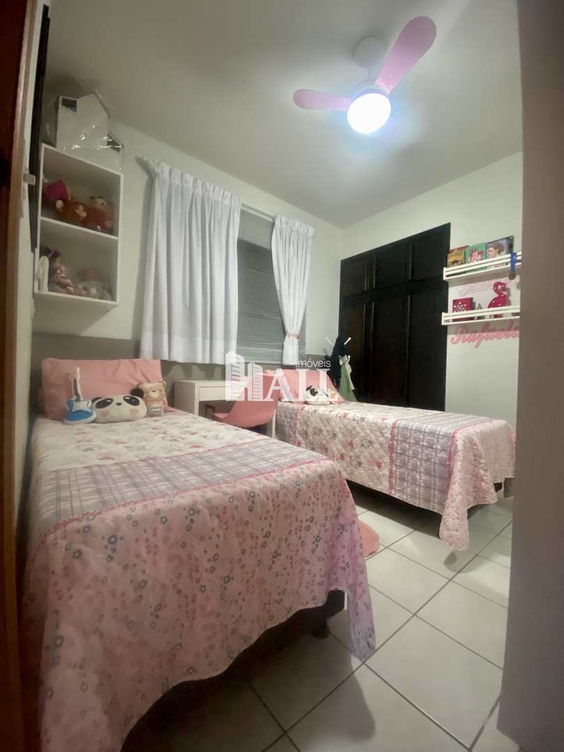 Apartamento à venda com 2 quartos, 70m² - Foto 15