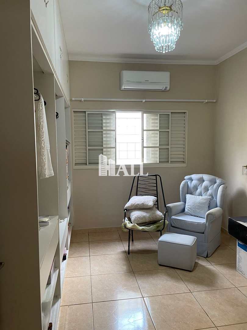 Casa à venda com 3 quartos, 138m² - Foto 9