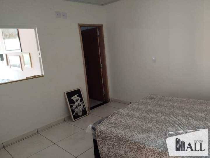 Casa à venda com 3 quartos, 250m² - Foto 10