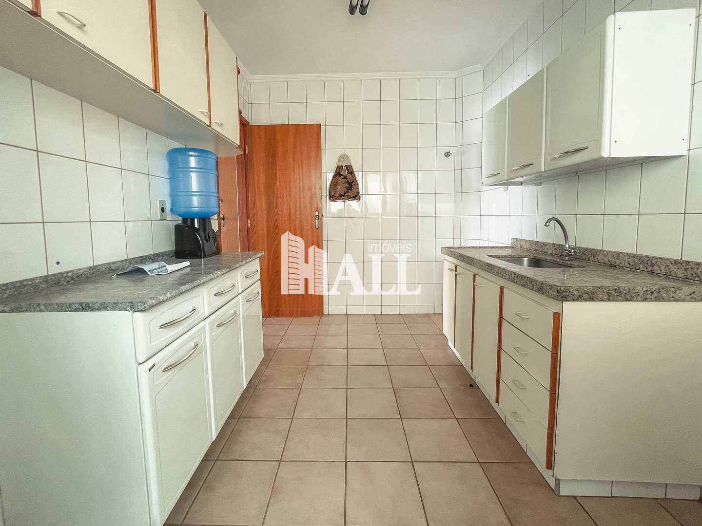 Apartamento à venda com 2 quartos, 67m² - Foto 9