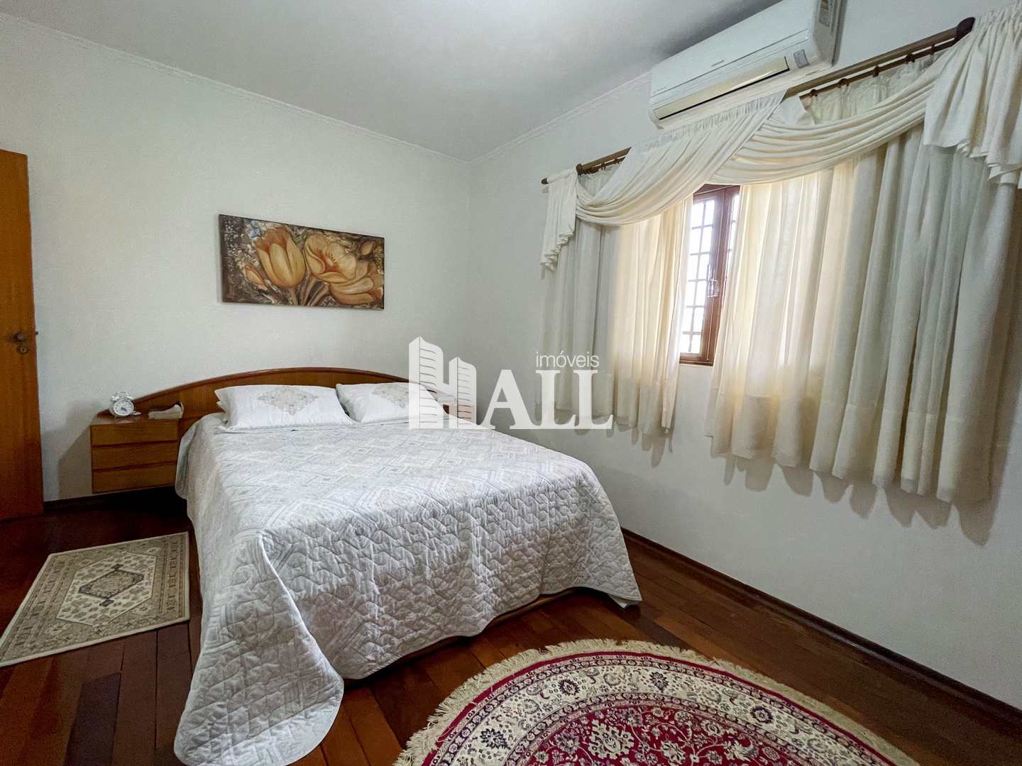 Casa à venda com 3 quartos, 253m² - Foto 8