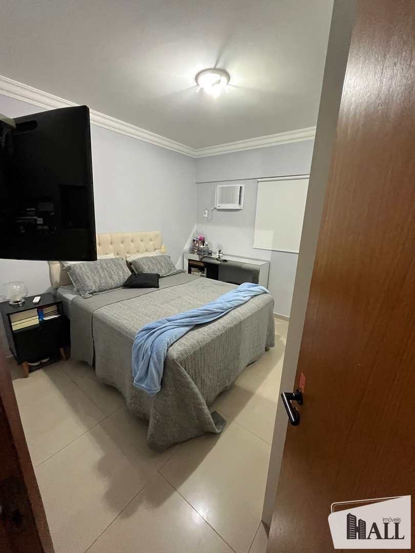 Apartamento à venda com 2 quartos, 120m² - Foto 13