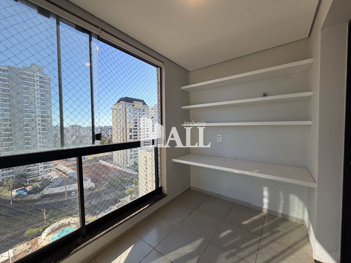Apartamento com 2 quartos à venda, 68m² — foto 3 de 35