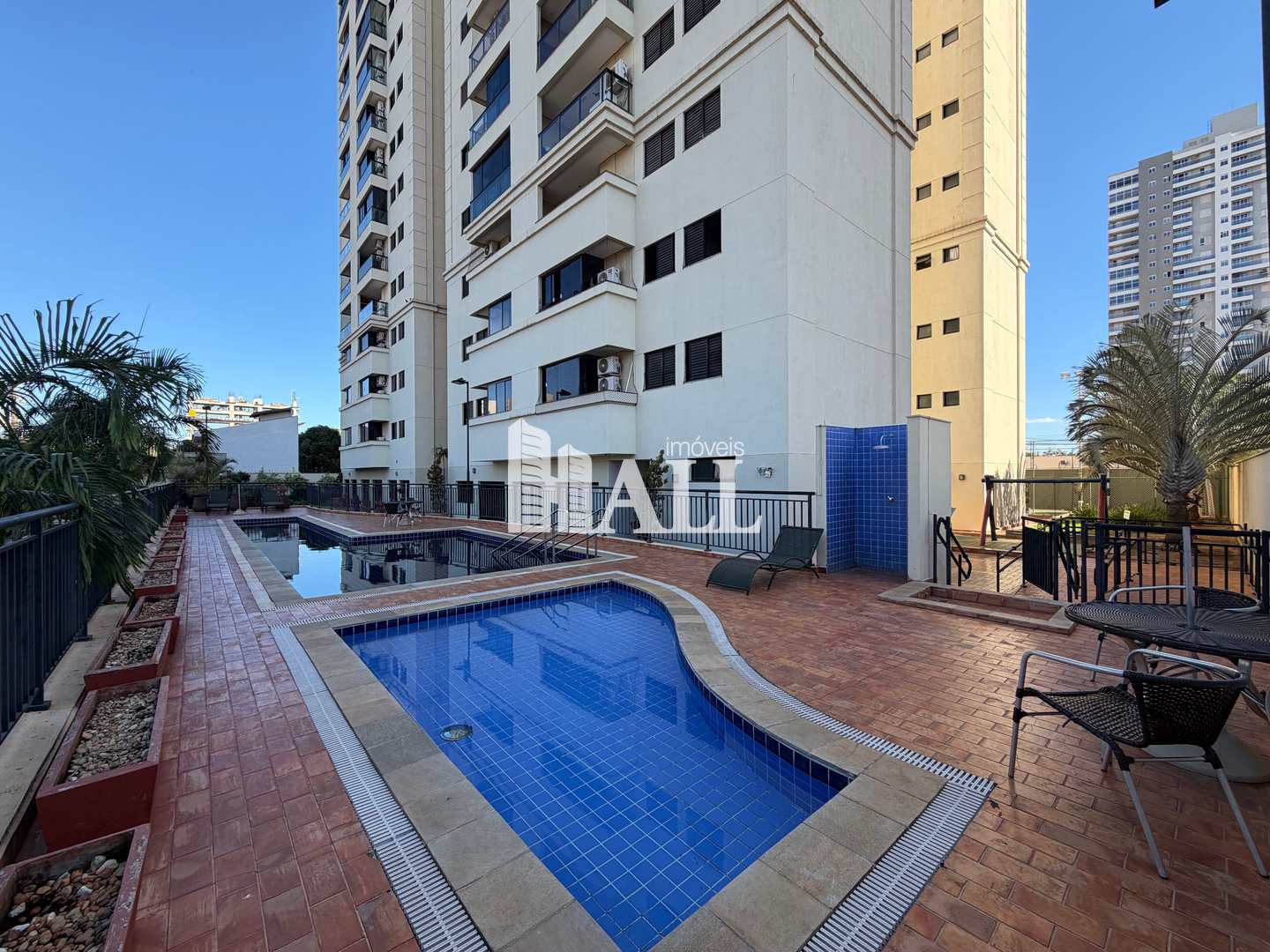 Apartamento com 2 quartos à venda, 68m² — foto 18 de 35