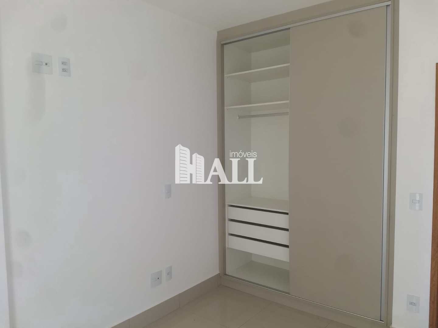 Apartamento à venda com 1 quarto, 52m² - Foto 3