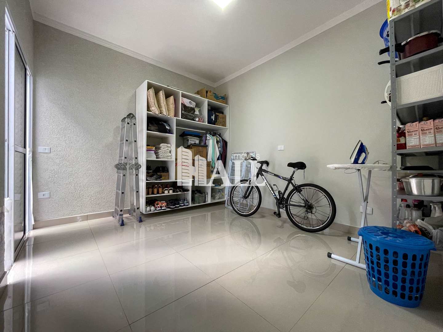 Casa à venda com 2 quartos, 100m² - Foto 34